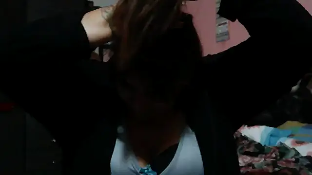 Snapshot of BiancaSteel chatting on March 24, 12:10 pm BiancaSteel online show from March 24, 12:10 pm
