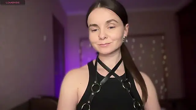 lanaloulou online show from October 24, 10:06 pm