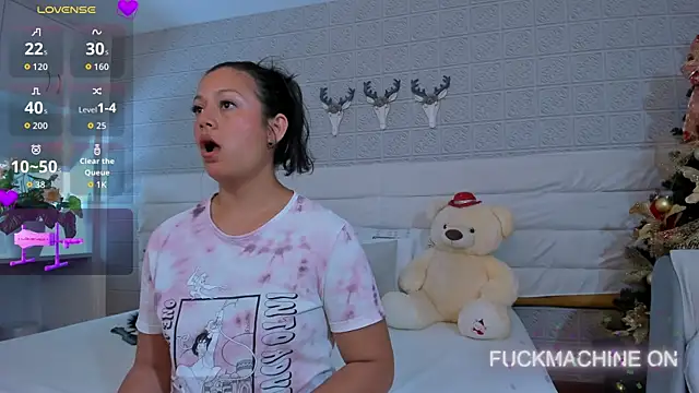 LeilaHiuston online show from November 17, 7:19 pm