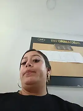Snapshot of LeilaHiuston chatting on July 21, 8:55 pm LeilaHiuston online show from July 21, 8:55 pm