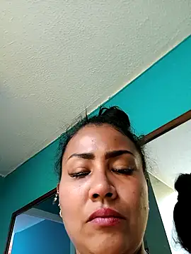 Ariana Rodriguez online show from November 16, 4:34 pm