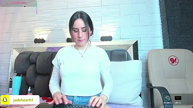 jade heartt online show from September 24, 7:17 pm