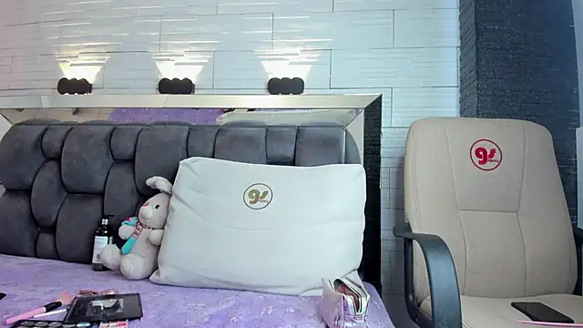 jade heartt online show from November 11, 6:41 pm