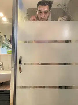 Snapshot of Anthopassif84 chatting on April 1, 3:53 pm Anthopassif84 online show from April 1, 3:53 pm