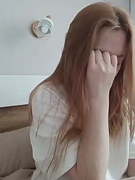 Snapshot of Bonechka chatting on February 18, 7:48 am Bonechka online show from February 18, 7:48 am