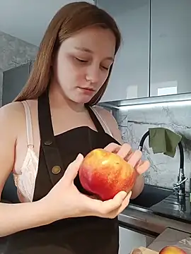 Snapshot of Bonechka chatting on February 27, 8:14 am Bonechka online show from February 27, 8:14 am