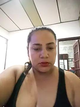 Snapshot of ValeriaRouge chatting on March 12, 8:52 pm ValeriaRouge online show from March 12, 8:52 pm