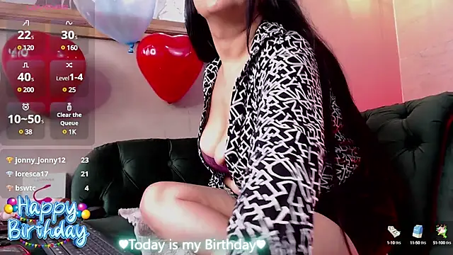 Snapshot of Chanel_milff_ chatting on March 15, 6:32 pm Chanel milff online show from March 15, 6:32 pm