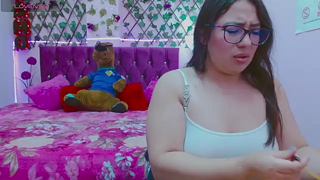 Anny  cute online show from September 21, 9:27 pm