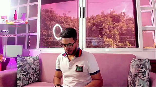 ETHAN DRAVEN online show from September 18, 8:00 pm