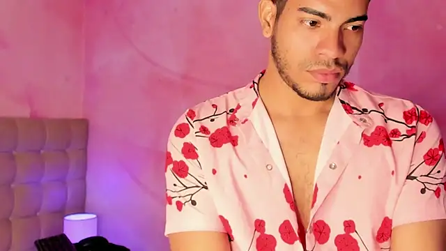 ETHAN DRAVEN online show from October 11, 7:34 pm