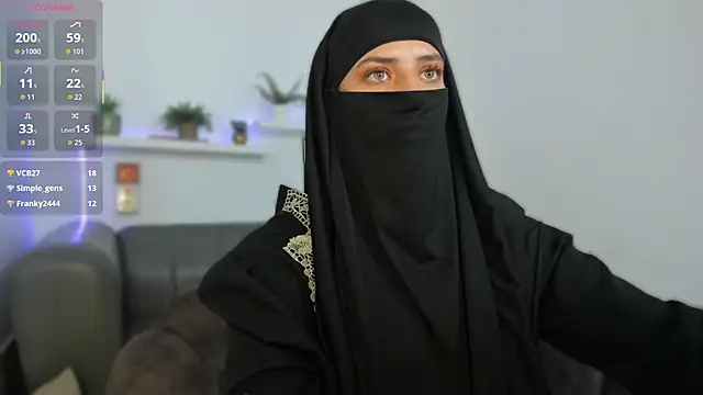 Snapshot of salma_arabicc chatting on April 11, 7:45 am salma arabicc online show from April 11, 7:45 am