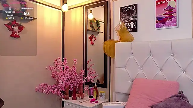 Devil AliceXo online show from December 4, 9:23 pm