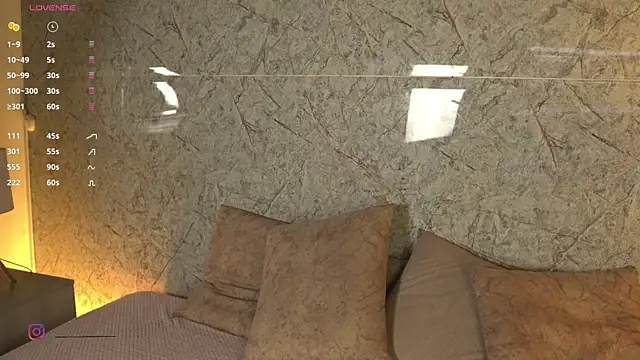 alison222  online show from February 22, 12:58 pm