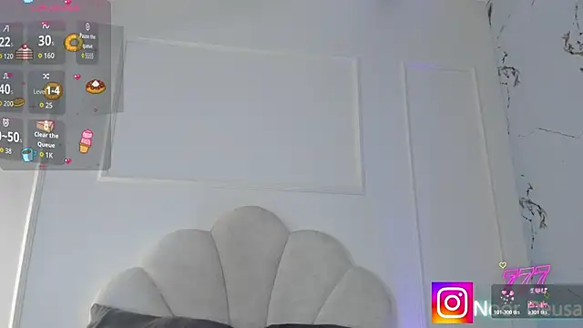 Candaceoweens online show from May 18, 4:07 am