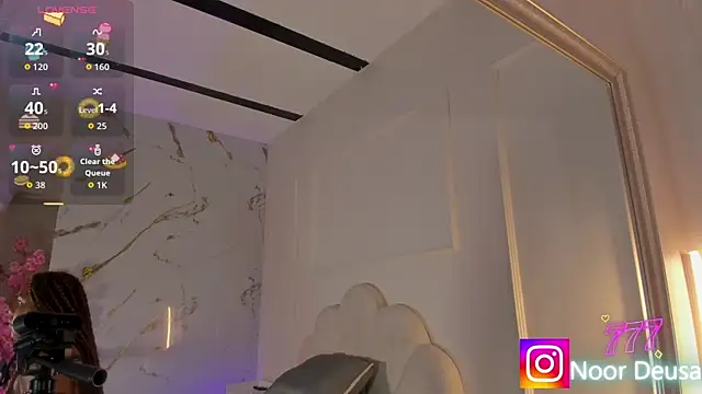 Candaceoweens online show from May 20, 4:29 am