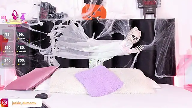 JackieDumont1 online show from October 28, 6:54 pm