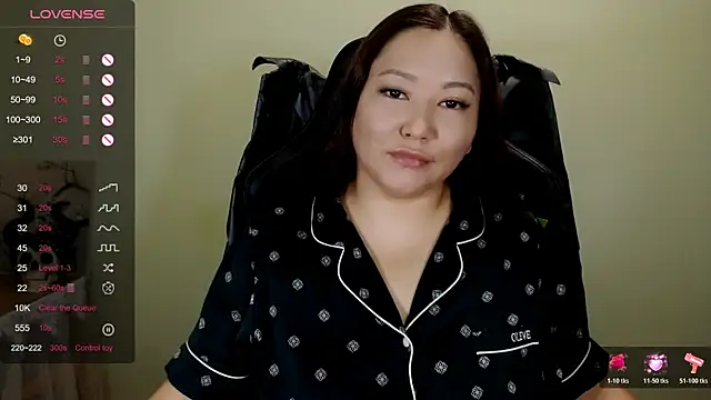 LisaAsianFlower online show from July 29, 6:28 pm