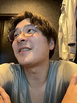 waka3232 online show from November 4, 2:05 pm