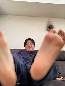 waka3232 online show from November 6, 1:39 am