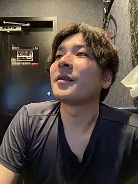 waka3232 online show from November 9, 11:19 am