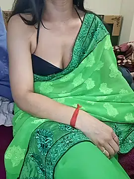 Cute-Zarina online show from December 4, 5:54 pm