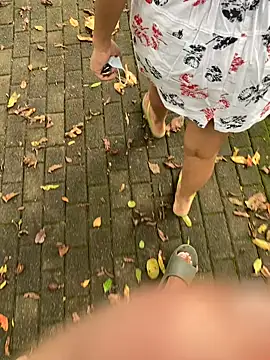 UproseOval online show from October 19, 9:10 am