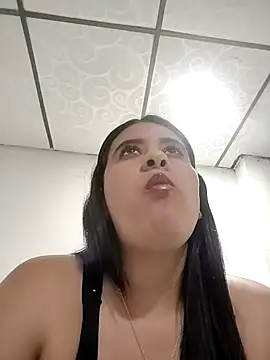 mialorents online show from December 3, 11:14 pm