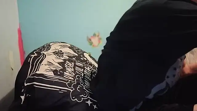 Ilovepussy1911 online show from June 10, 6:45 am
