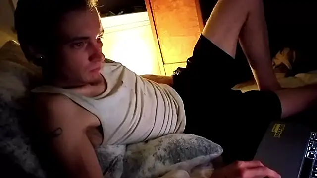 Ilovepussy1911 online show from July 13, 2:31 pm