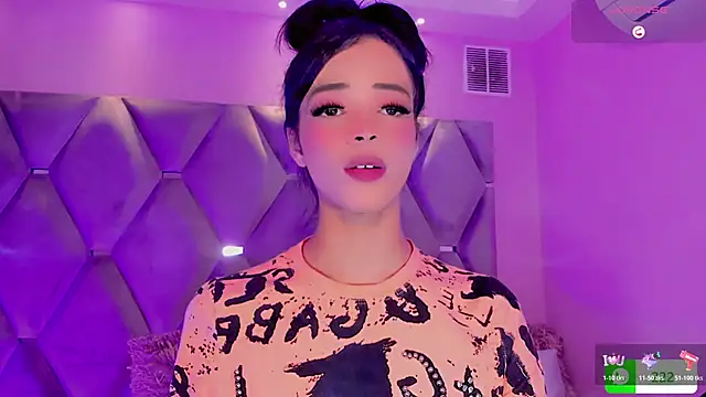 Nina Keyli online show from November 19, 9:48 pm