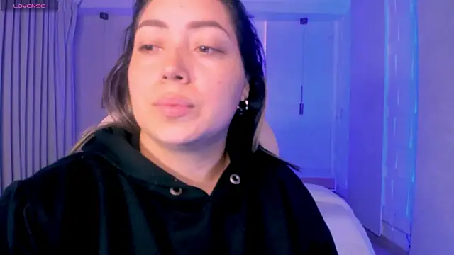 heidy johns online show from October 9, 4:43 am