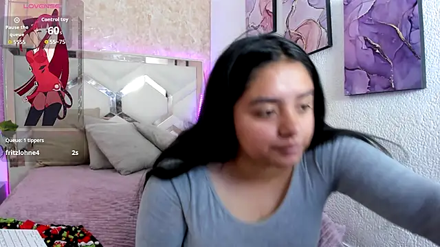 EmilyBrownn  online show from September 13, 7:02 pm