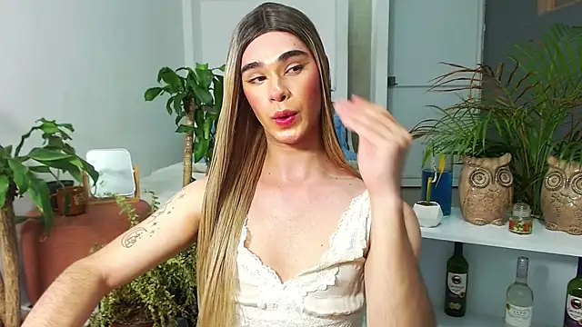 juanes puthee online show from April 6, 2:42 am