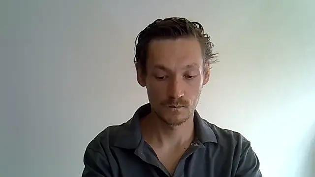 Snapshot of arnoanro chatting on June 17, 1:12 pm arnoanro online show from June 17, 1:12 pm