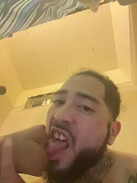 Snapshot of bangherbhb chatting on March 12, 5:57 am bangherbhb online show from March 12, 5:57 am