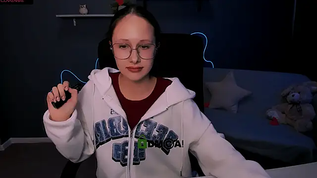 mona cloud online show from March 7, 12:34 pm