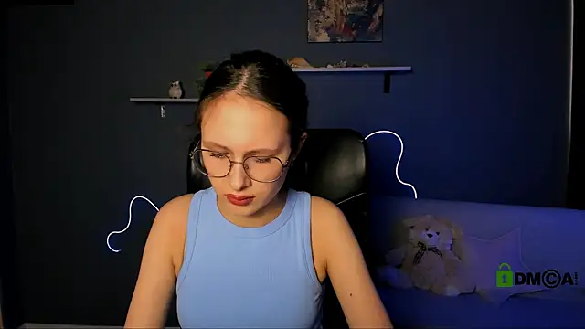 mona cloud online show from March 22, 12:35 pm