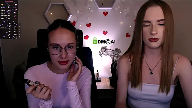 mona cloud online show from October 4, 7:23 pm