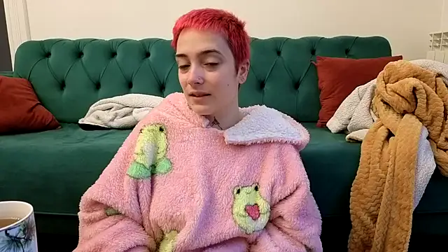 Snapshot of OllympeKaii chatting on September 23, 5:32 am OllympeKaii online show from September 23, 5:32 am