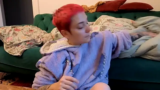 Snapshot of OllympeKaii chatting on September 26, 6:06 am OllympeKaii online show from September 26, 6:06 am