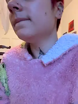 Snapshot of OllympeKaii chatting on October 8, 6:00 am OllympeKaii online show from October 8, 6:00 am