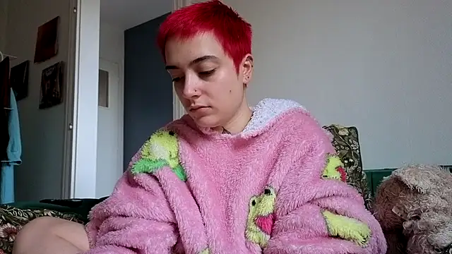 Snapshot of OllympeKaii chatting on October 20, 9:10 am OllympeKaii online show from October 20, 9:10 am