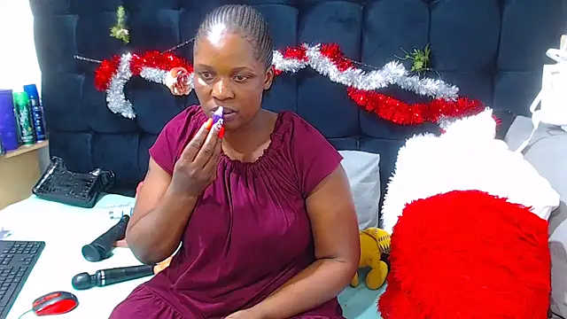 Snapshot of TaurusClitCake chatting on November 22, 2:27 pm TaurusClitCake online show from November 22, 2:27 pm