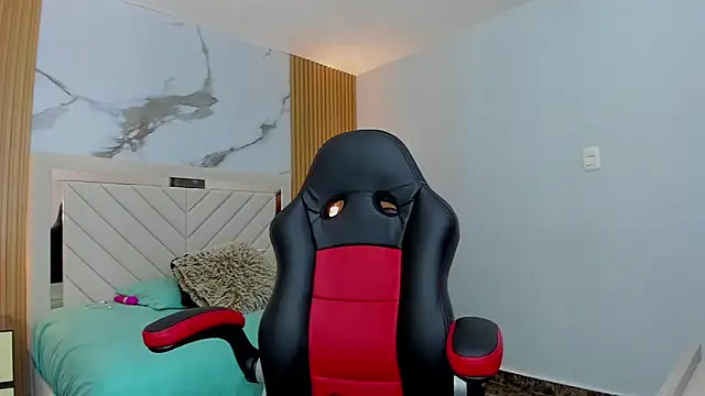 lisa prescot online show from October 25, 12:02 pm