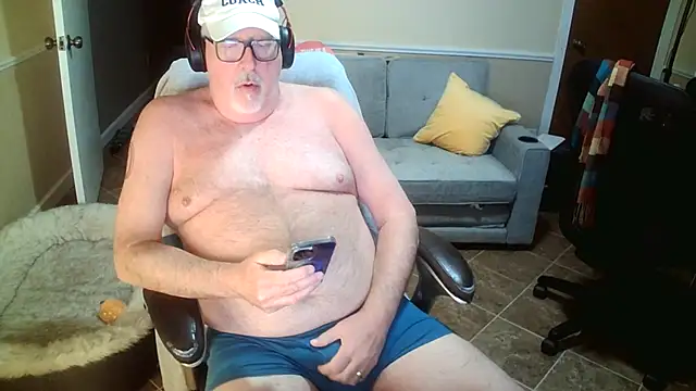 superbearboss online show from December 20, 3:13 am