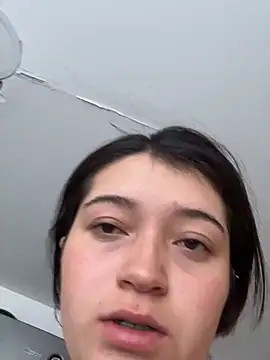 Snapshot of Karina_Leon chatting on July 28, 7:04 pm Karina Leon online show from July 28, 7:04 pm