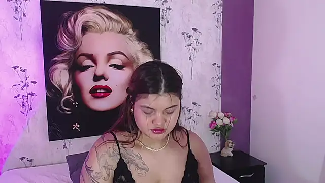 Snapshot of Scarlett__Johanson chatting on March 8, 6:26 pm Scarlett Johanson online show from March 8, 6:26 pm