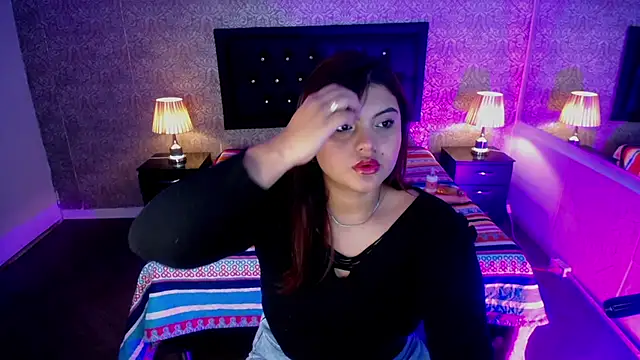 Snapshot of Scarlett__Johanson chatting on March 11, 3:26 am Scarlett Johanson online show from March 11, 3:26 am