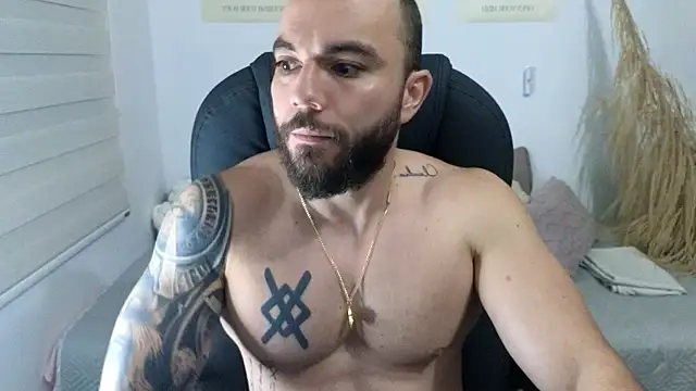 Isaac Carter online show from December 3, 11:08 am